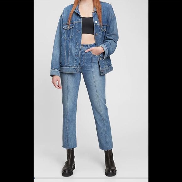 GAP High Rise Cheeky Straight Jeans with Washwell - Picture 2 of 13